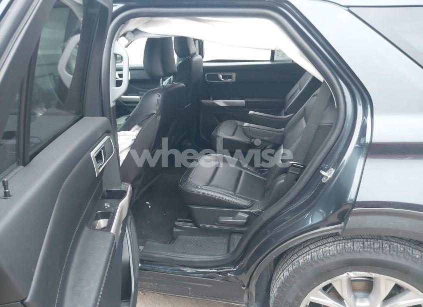 Photo 8 of 2023 Ford Explorer XLT (VIN 1FMSK8DH5PGB53407)