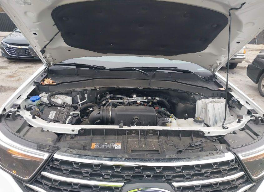 Photo 10 of 2023 Ford Explorer XLT (VIN 1FMSK8DH5PGB62592)