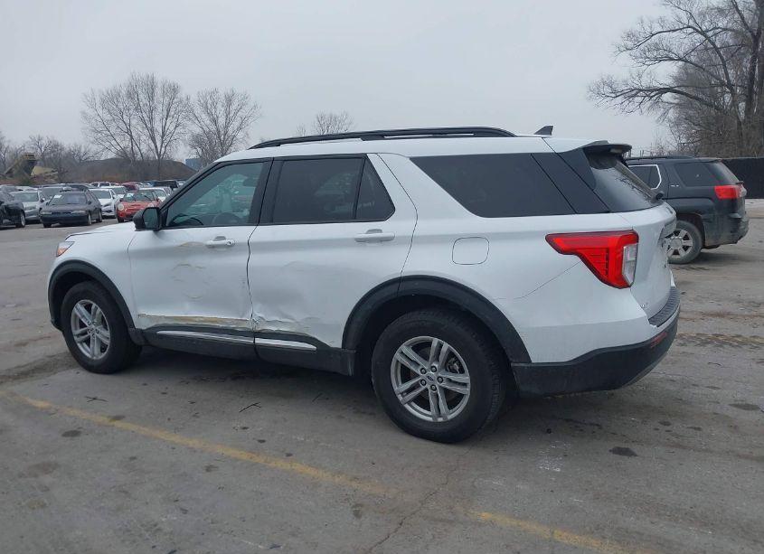 Photo 14 of 2023 Ford Explorer XLT (VIN 1FMSK8DH5PGB62592)