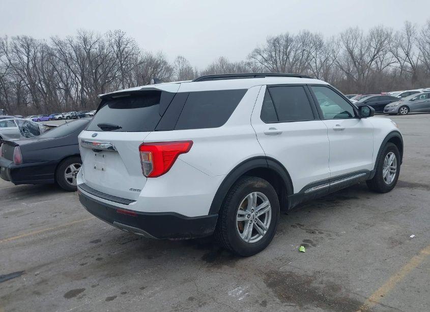 Photo 4 of 2023 Ford Explorer XLT (VIN 1FMSK8DH5PGB62592)