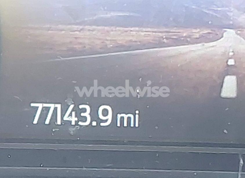 Photo 16 of 2020 Ford Explorer XLT (VIN 1FMSK8DH6LGB62109)