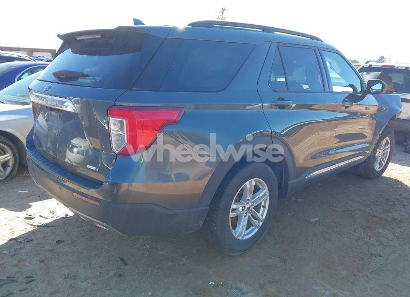 Photo 4 of 2020 Ford Explorer XLT (VIN 1FMSK8DH6LGB62109)