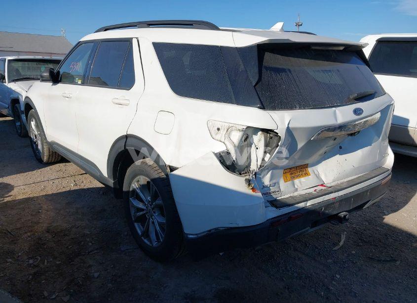 Photo 3 of 2020 Ford Explorer XLT (VIN 1FMSK8DH6LGC18033)