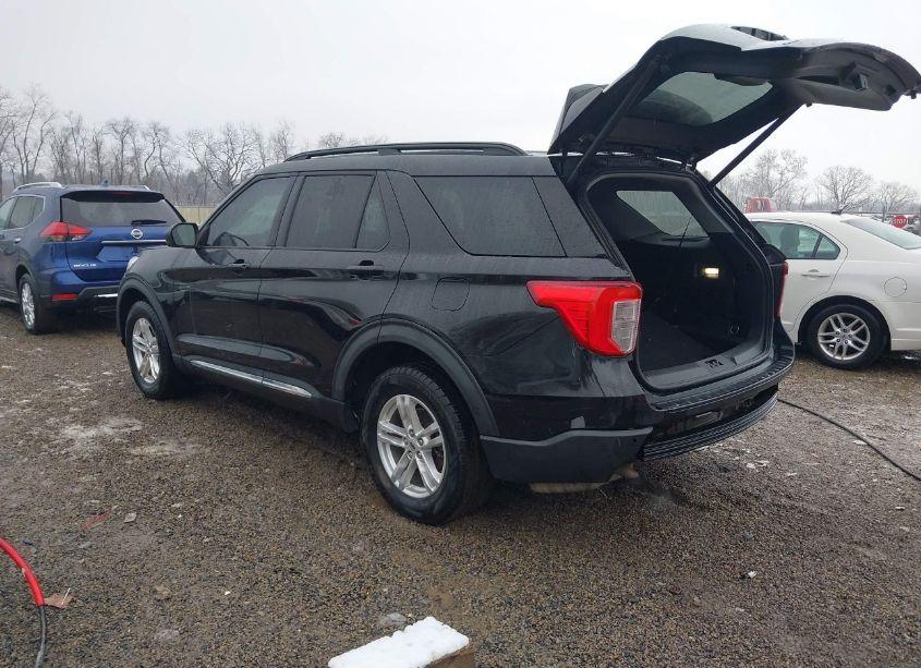 Photo 3 of 2020 Ford Explorer XLT (VIN 1FMSK8DH6LGC87675)