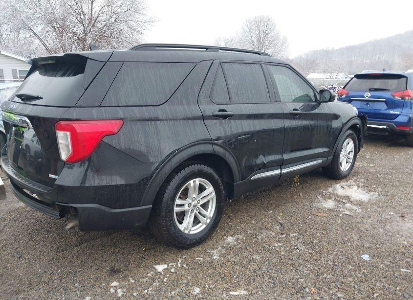 Photo 4 of 2020 Ford Explorer XLT (VIN 1FMSK8DH6LGC87675)