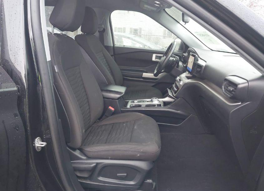 Photo 5 of 2020 Ford Explorer XLT (VIN 1FMSK8DH6LGC87675)