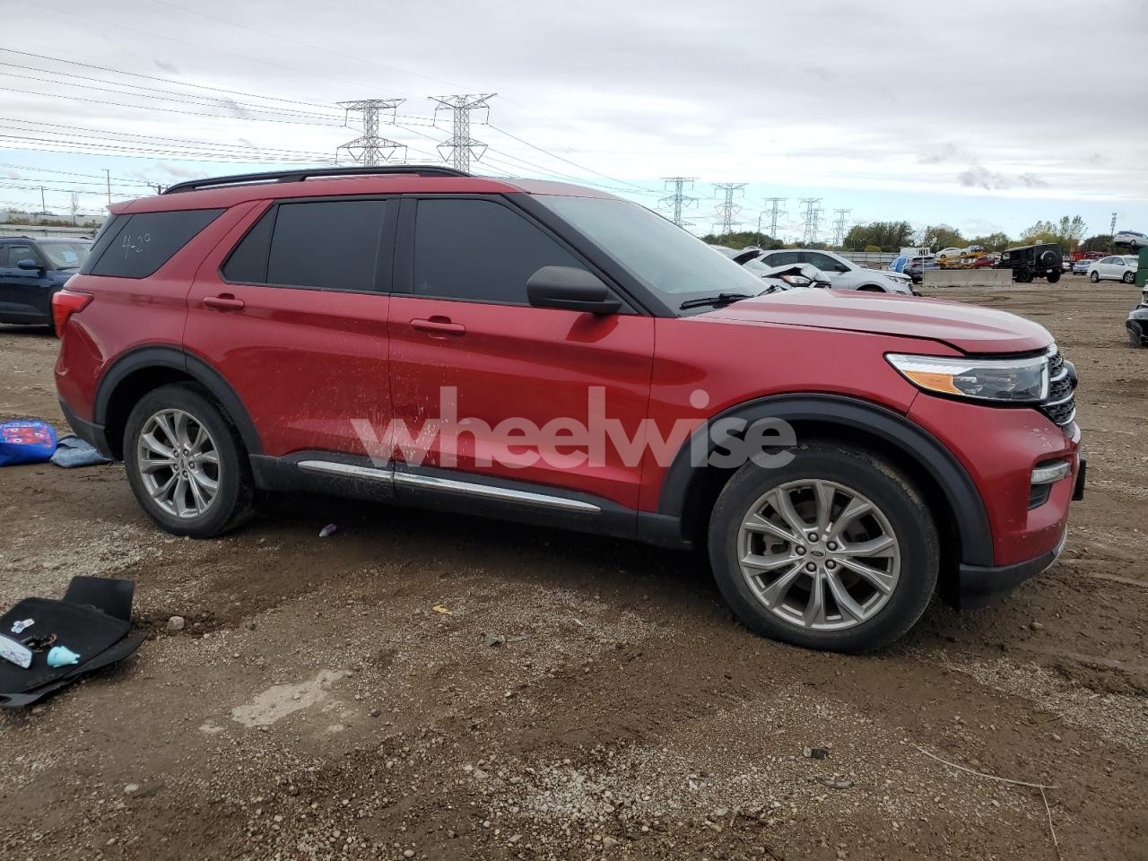 Photo 4 of 2021 FORD EXPLORER XLT (VIN 1FMSK8DH6MGA13006)