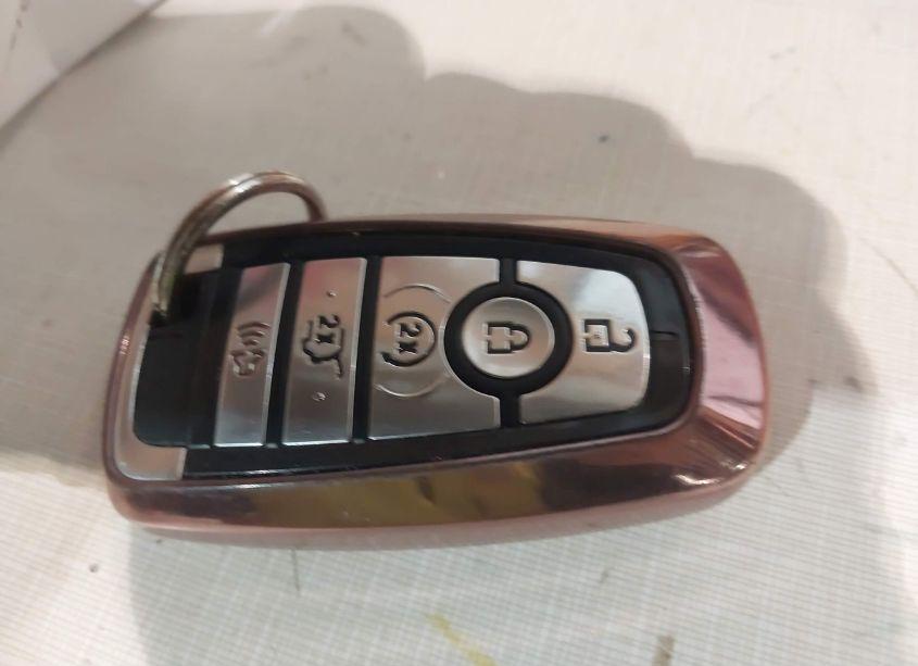 Photo 11 of 2021 Ford Explorer XLT (VIN 1FMSK8DH6MGC10922)