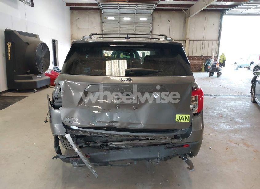 Photo 16 of 2022 Ford Explorer XLT (VIN 1FMSK8DH6NGA32866)
