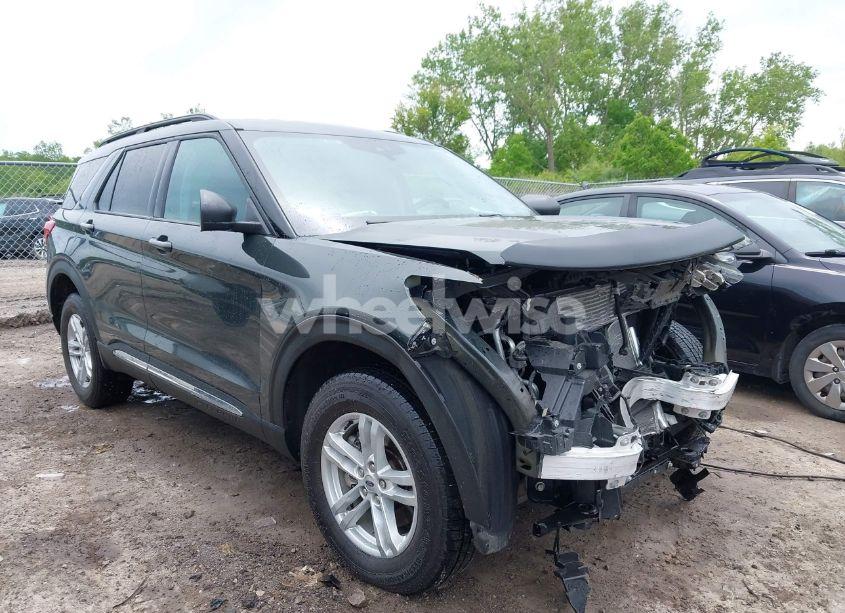 2022 Ford Explorer XLT (VIN 1FMSK8DH6NGA35346) main photo