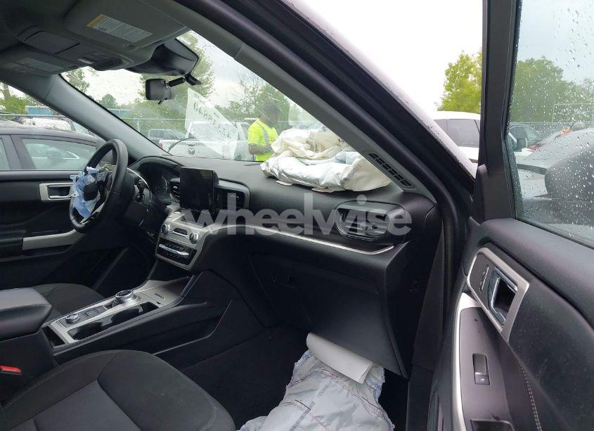 Photo 5 of 2022 Ford Explorer XLT (VIN 1FMSK8DH6NGA35346)