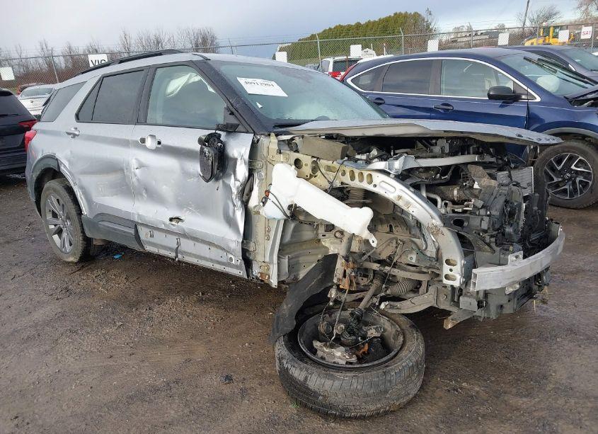 2022 Ford Explorer XLT (VIN 1FMSK8DH6NGB08344) main photo