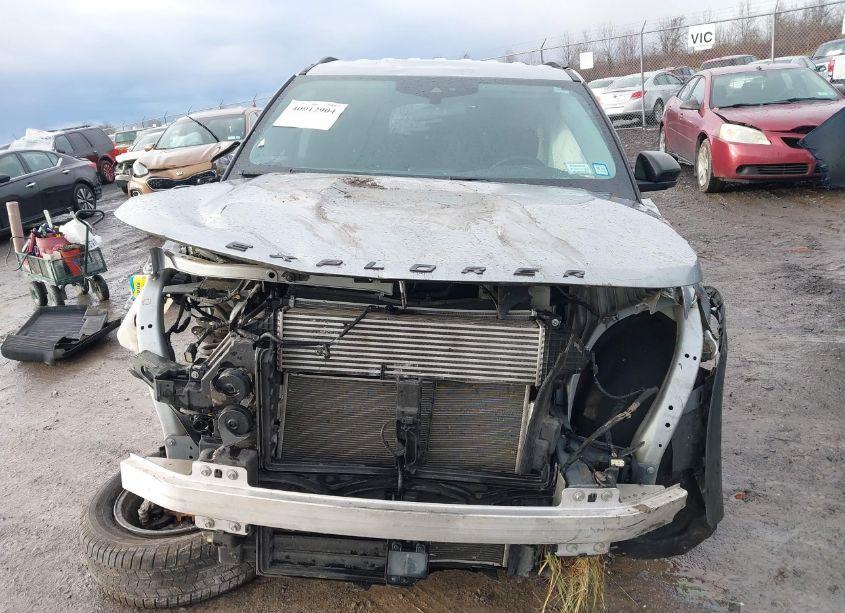 Photo 12 of 2022 Ford Explorer XLT (VIN 1FMSK8DH6NGB08344)