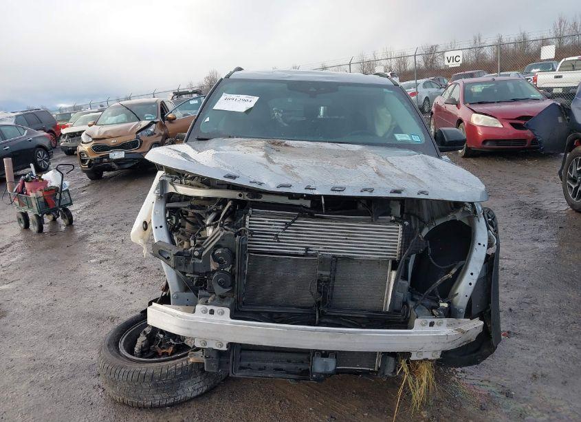 Photo 6 of 2022 Ford Explorer XLT (VIN 1FMSK8DH6NGB08344)