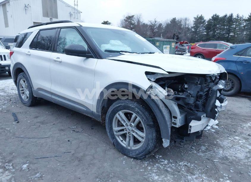 2022 Ford Explorer XLT (VIN 1FMSK8DH6NGB68365) main photo