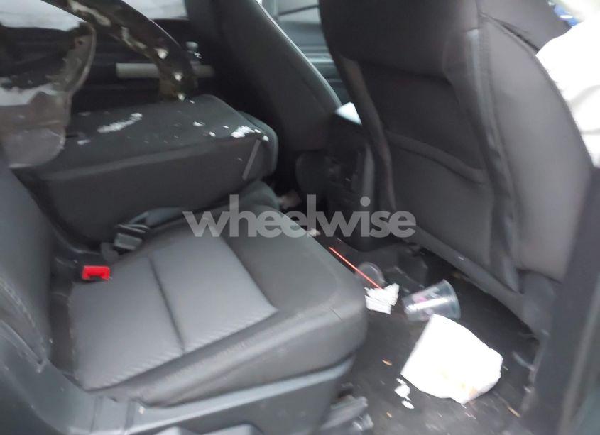 Photo 8 of 2022 Ford Explorer XLT (VIN 1FMSK8DH6NGB68365)