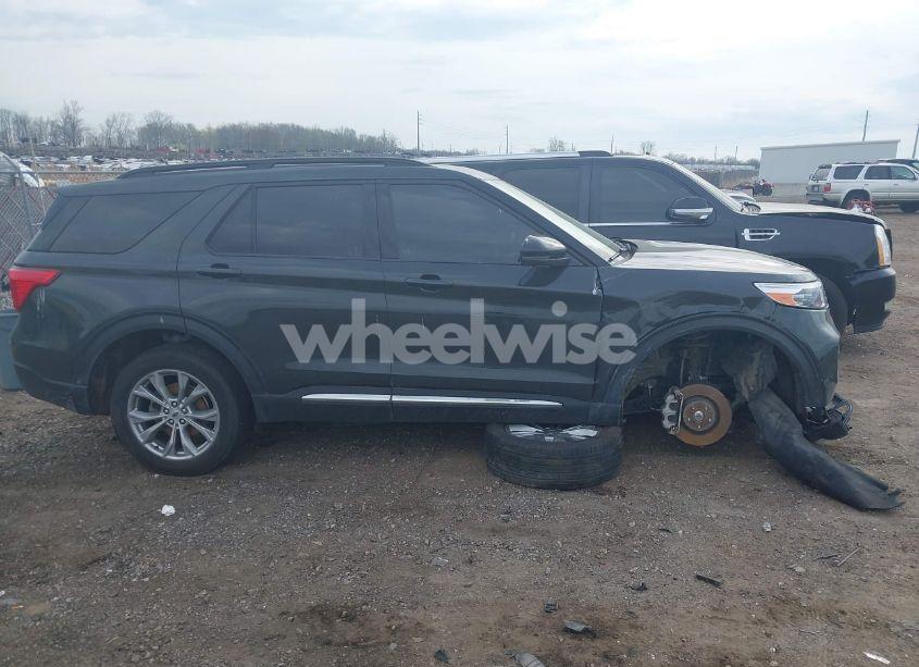 Photo 13 of 2023 Ford Explorer XLT (VIN 1FMSK8DH6PGA37181)