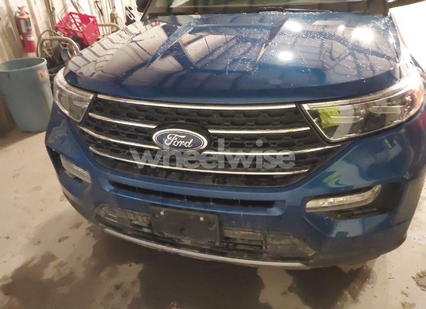 Photo 12 of 2023 Ford Explorer XLT (VIN 1FMSK8DH6PGB57143)