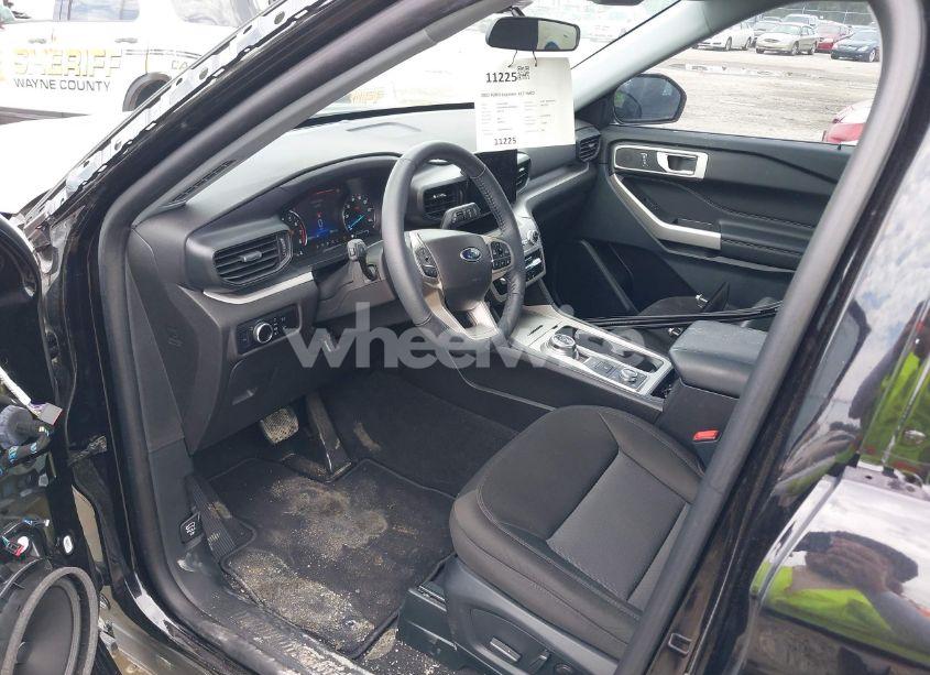 Photo 15 of 2023 Ford Explorer XLT (VIN 1FMSK8DH6PGB68823)