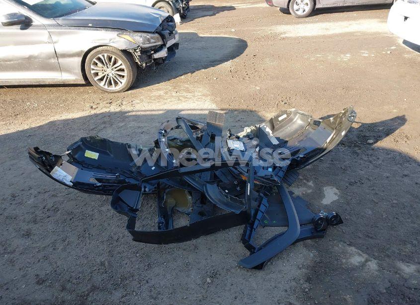 Photo 12 of 2023 Ford Explorer XLT (VIN 1FMSK8DH6PGC33797)