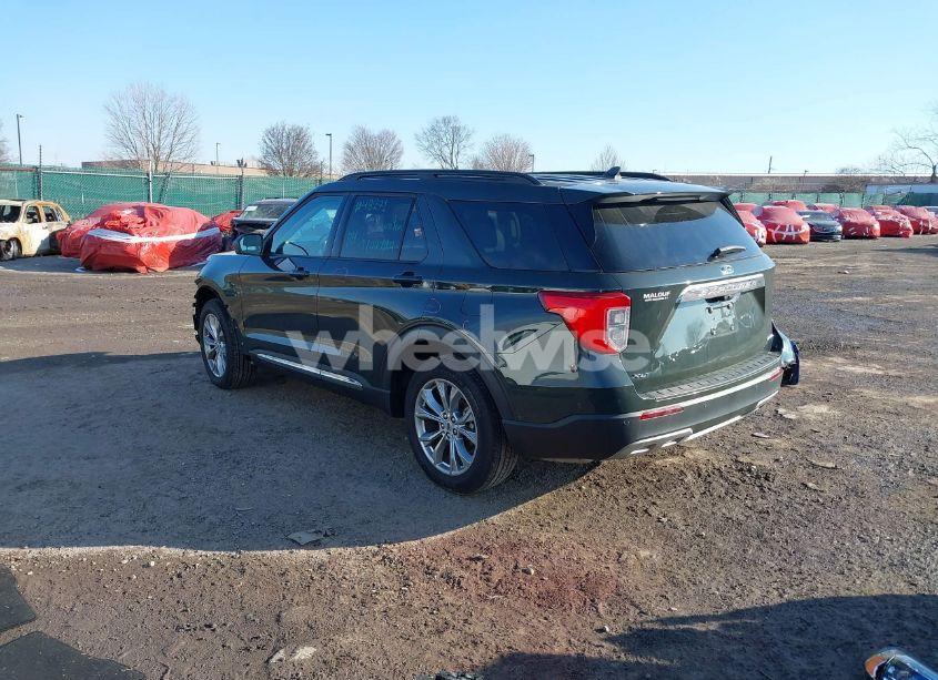 Photo 3 of 2023 Ford Explorer XLT (VIN 1FMSK8DH6PGC33797)