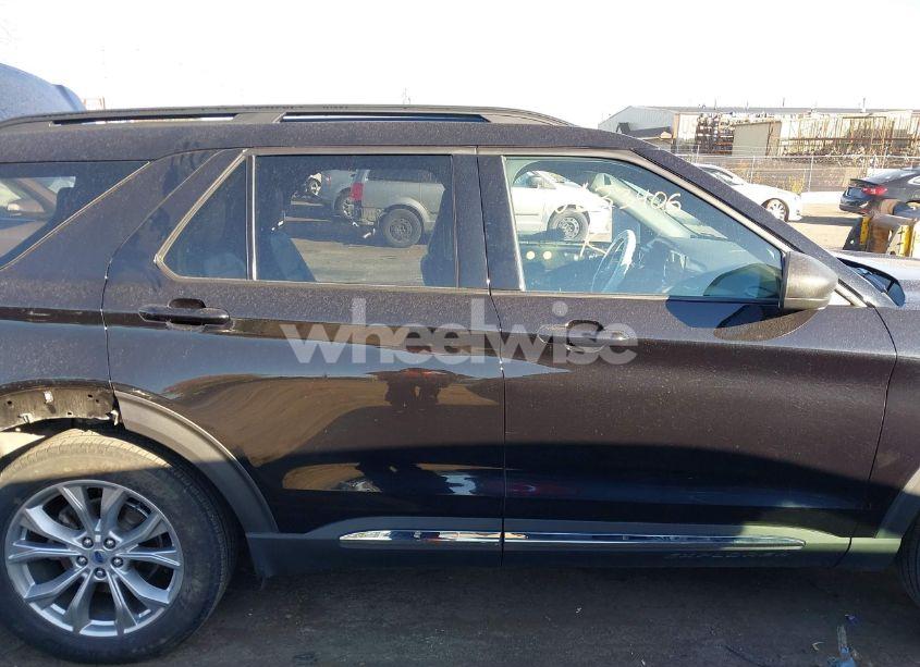 Photo 14 of 2020 Ford Explorer XLT (VIN 1FMSK8DH7LGA50449)