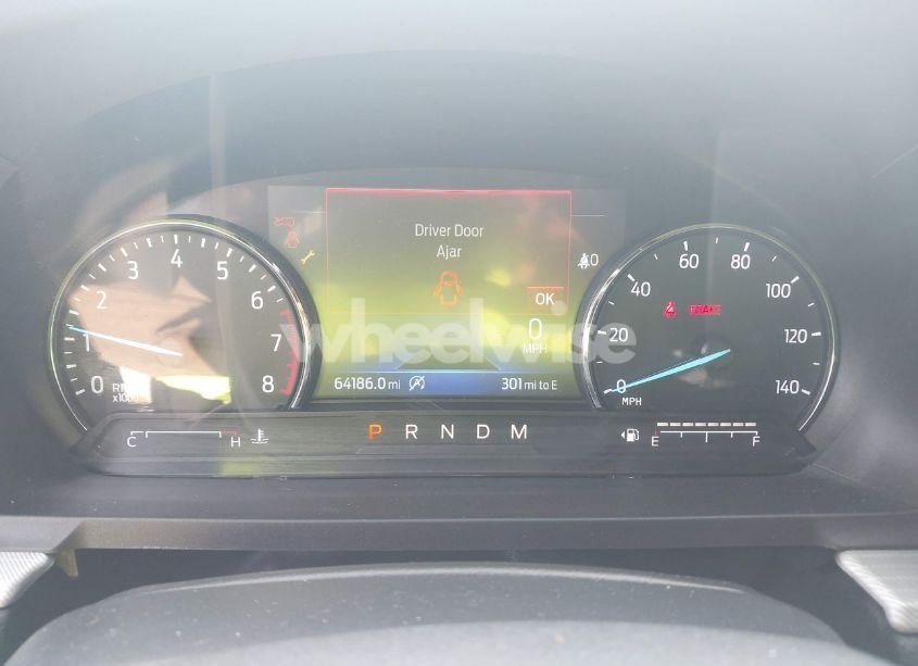 Photo 7 of 2020 Ford Explorer XLT (VIN 1FMSK8DH7LGB27949)