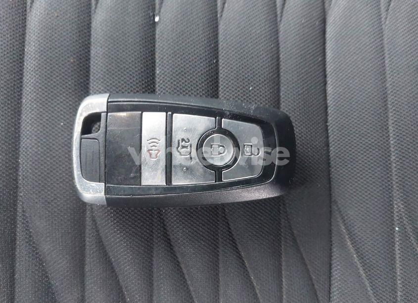 Photo 11 of 2020 Ford Explorer XLT (VIN 1FMSK8DH7LGB68095)