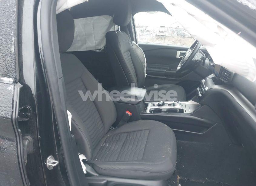 Photo 5 of 2020 Ford Explorer XLT (VIN 1FMSK8DH7LGB68095)