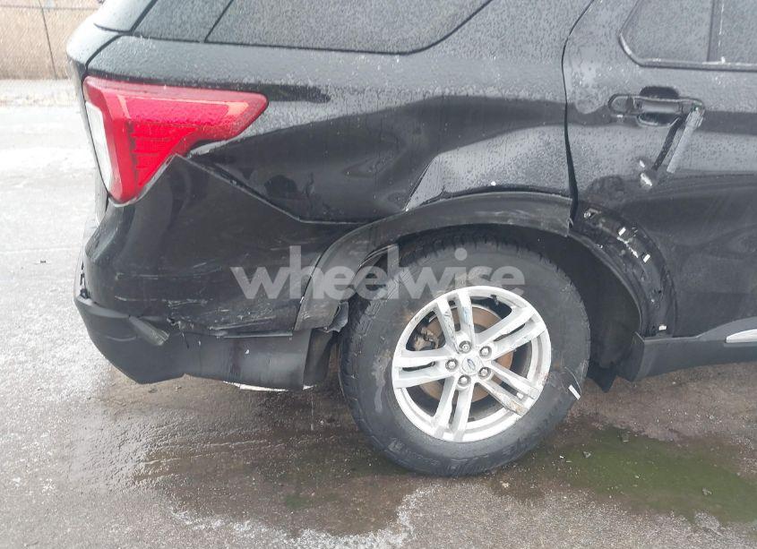 Photo 6 of 2020 Ford Explorer XLT (VIN 1FMSK8DH7LGB68095)