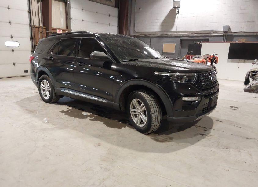 2020 Ford Explorer XLT (VIN 1FMSK8DH7LGC19546) main photo