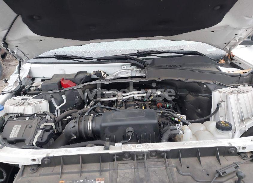 Photo 10 of 2021 Ford Explorer XLT (VIN 1FMSK8DH7MGA01141)