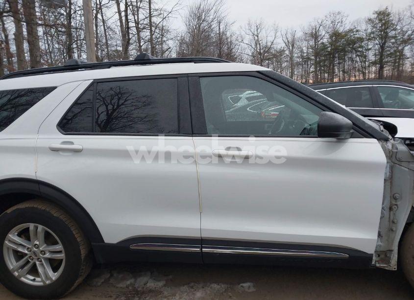 Photo 14 of 2021 Ford Explorer XLT (VIN 1FMSK8DH7MGA01141)