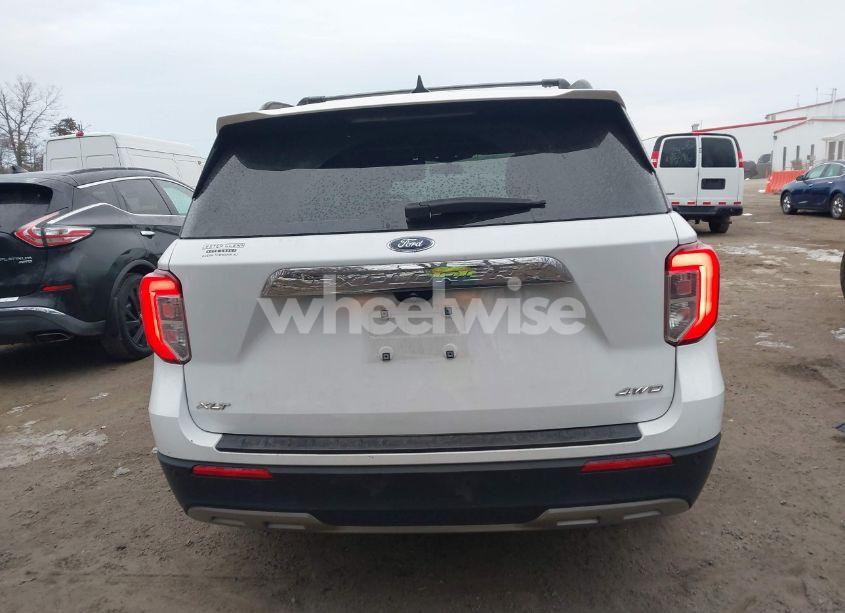 Photo 17 of 2021 Ford Explorer XLT (VIN 1FMSK8DH7MGA01141)
