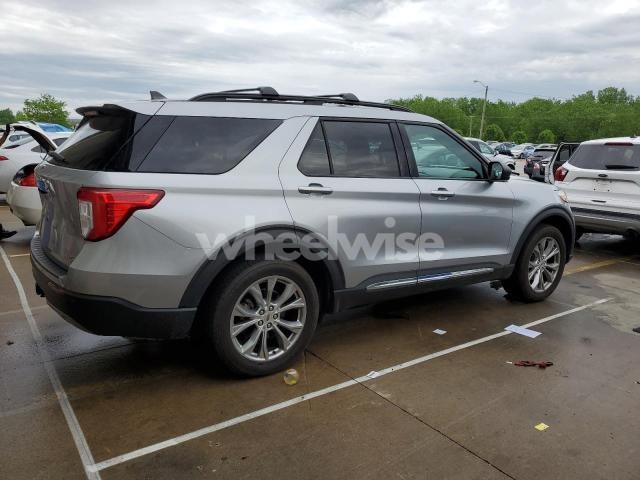 Photo 2 of 2021 FORD EXPLORER XLT (VIN 1FMSK8DH7MGC23212)