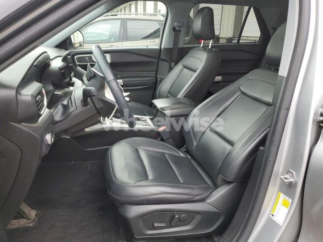 Photo 8 of 2021 FORD EXPLORER XLT (VIN 1FMSK8DH7MGC23212)