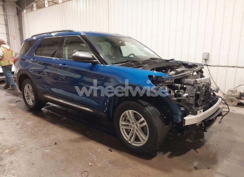 2022 Ford Explorer XLT (VIN 1FMSK8DH7NGB25895) main photo