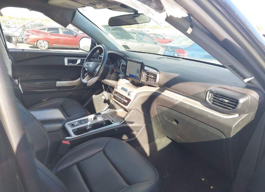 Photo 5 of 2023 Ford Explorer XLT (VIN 1FMSK8DH7PGA51140)