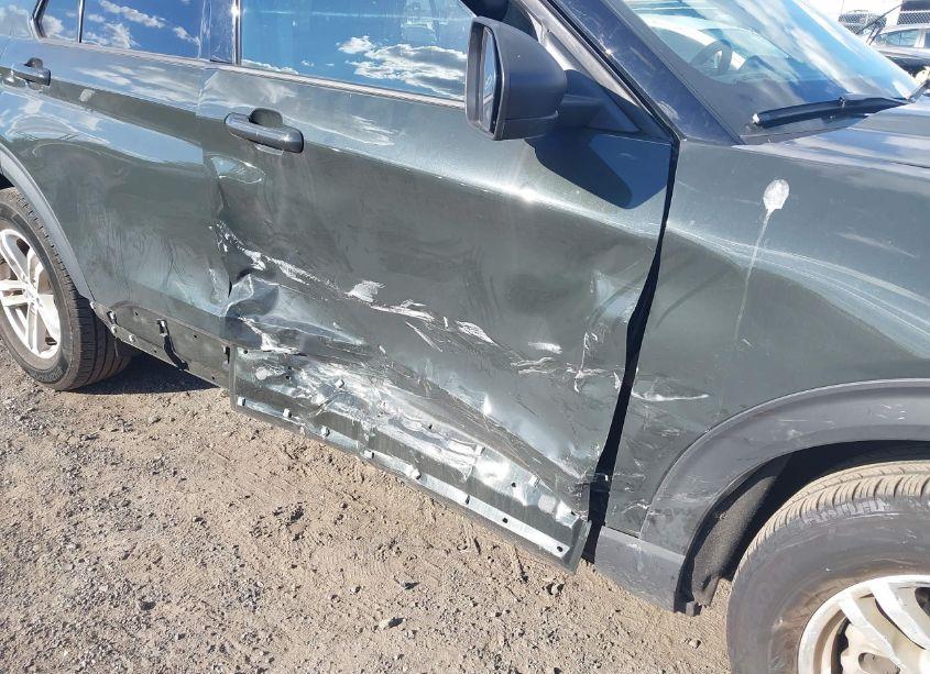 Photo 6 of 2023 Ford Explorer XLT (VIN 1FMSK8DH7PGA51140)