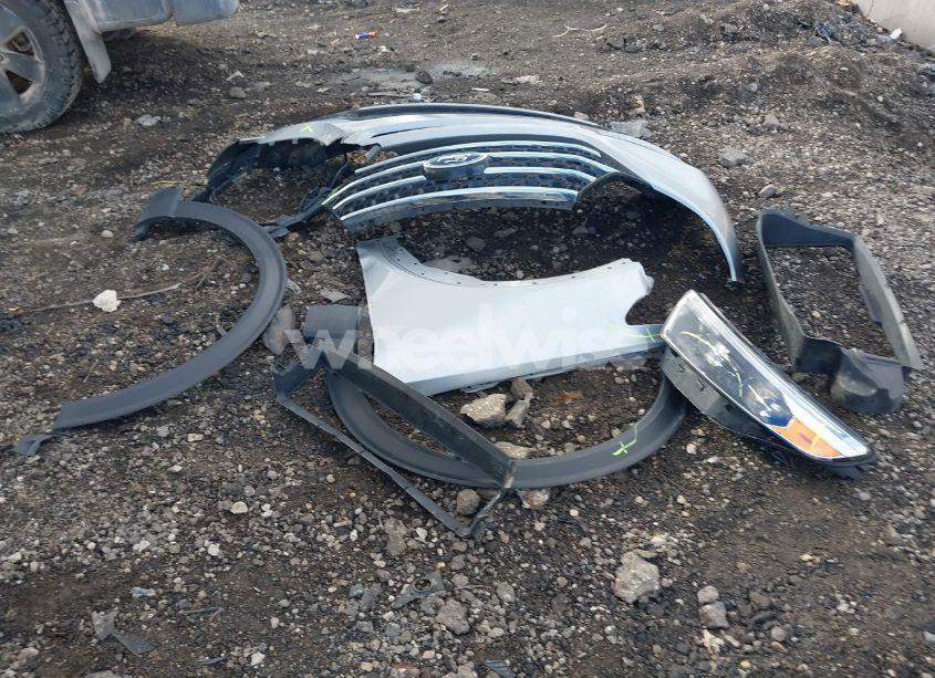 Photo 12 of 2023 Ford Explorer XLT (VIN 1FMSK8DH7PGB42408)