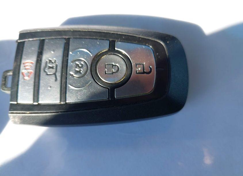 Photo 11 of 2020 Ford Explorer XLT (VIN 1FMSK8DH8LGB76979)