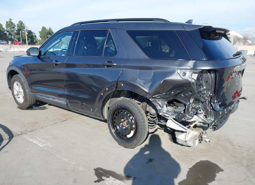 Photo 3 of 2020 Ford Explorer XLT (VIN 1FMSK8DH8LGB76979)