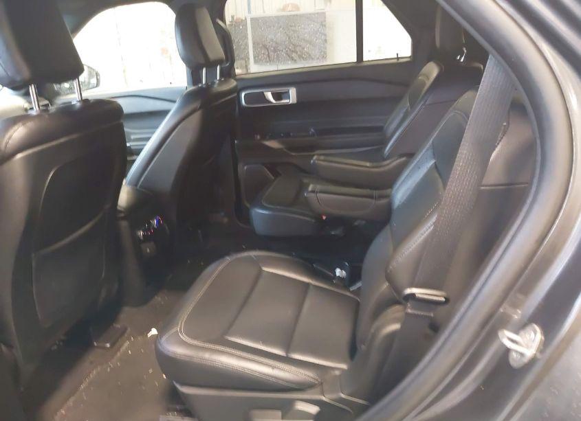 Photo 8 of 2020 Ford Explorer XLT (VIN 1FMSK8DH8LGC24657)
