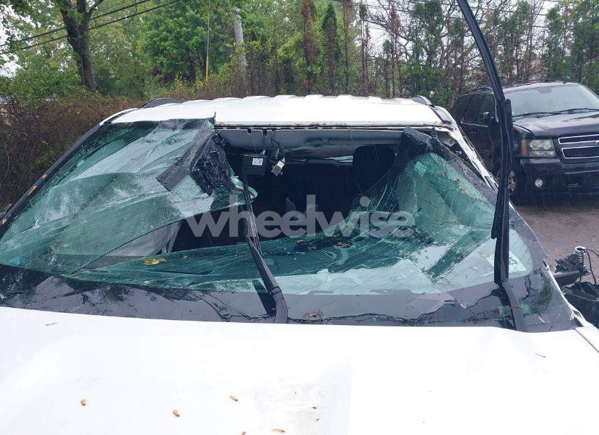 Photo 17 of 2020 Ford Explorer XLT (VIN 1FMSK8DH8LGC40003)