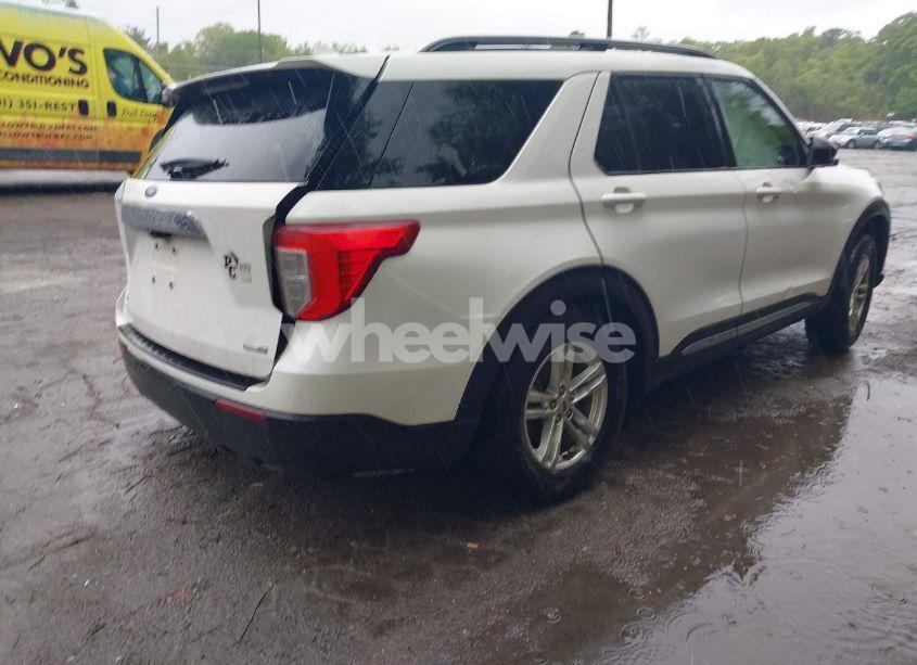 Photo 4 of 2020 Ford Explorer XLT (VIN 1FMSK8DH8LGC40003)