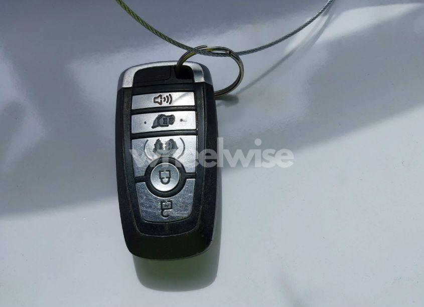 Photo 11 of 2021 Ford Explorer XLT (VIN 1FMSK8DH8MGA75779)