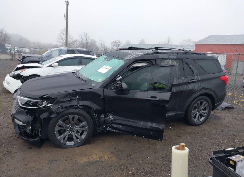 Photo 15 of 2021 Ford Explorer XLT (VIN 1FMSK8DH8MGB12992)