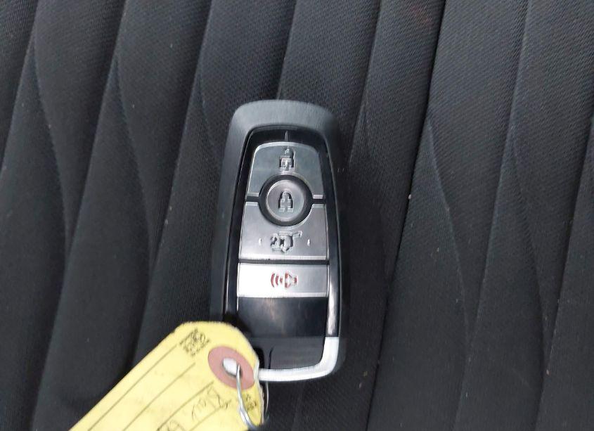 Photo 11 of 2021 Ford Explorer XLT (VIN 1FMSK8DH8MGB78314)