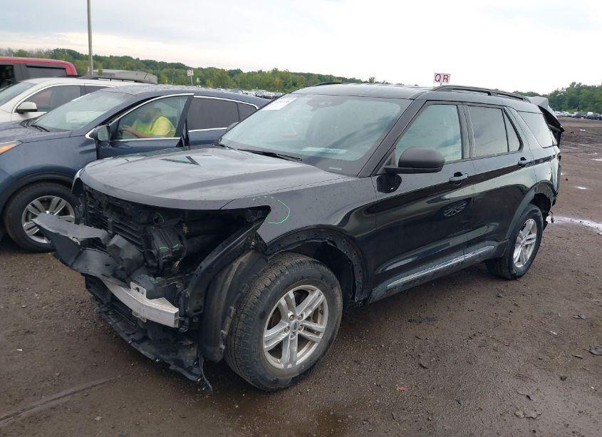 Photo 2 of 2021 Ford Explorer XLT (VIN 1FMSK8DH8MGB78314)