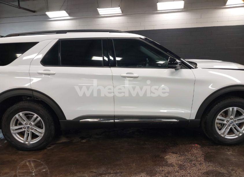 Photo 13 of 2021 Ford Explorer XLT (VIN 1FMSK8DH8MGB85697)